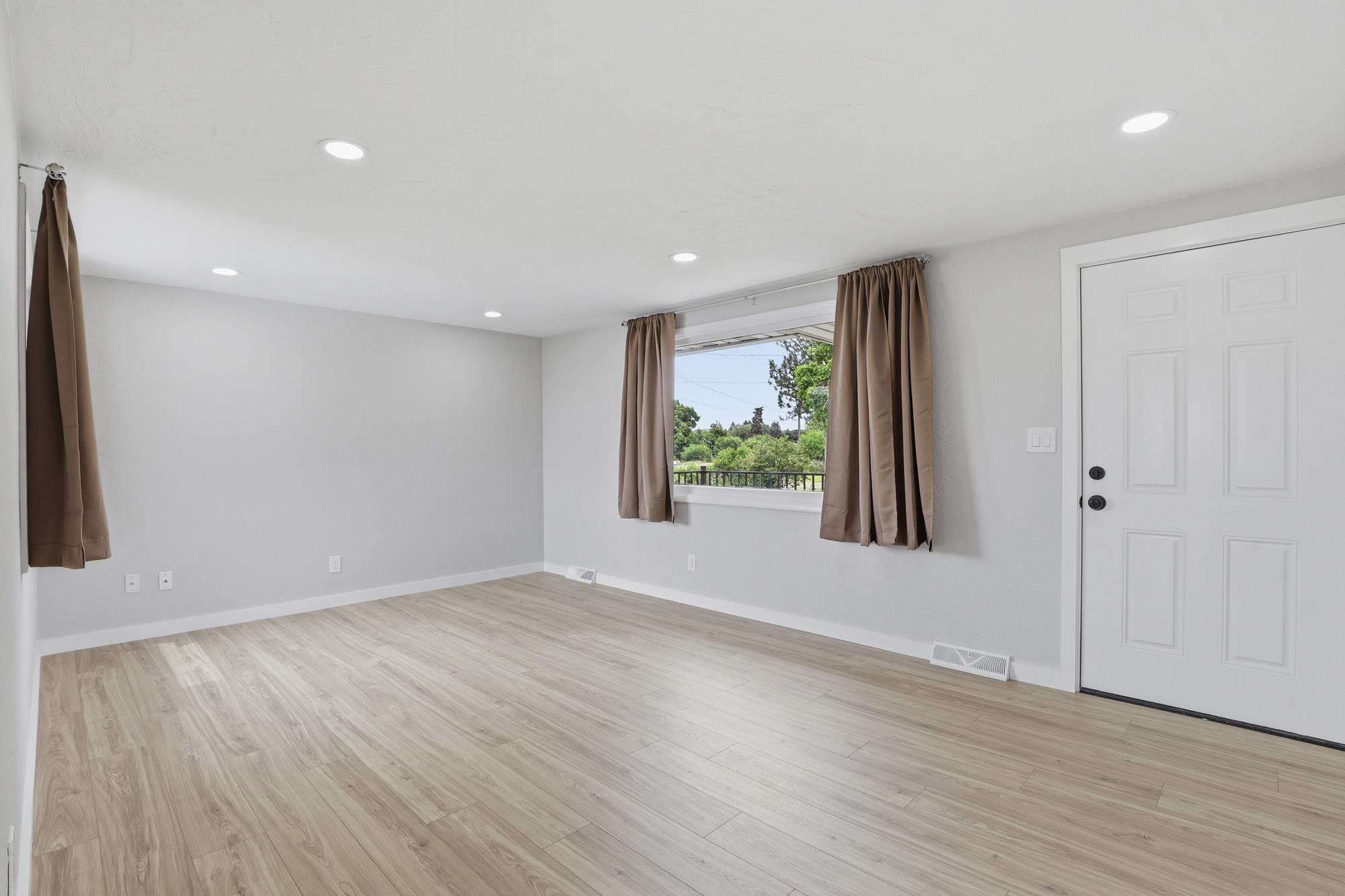 2723 North Coleman Road Spokane Valley, WA 99212 - Photo 9 of 49
