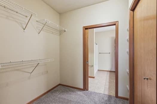 2103 Silver Bell Road, Unit 206 Eagan, MN 55122 - Photo 12 of 27 Gallery Image 12