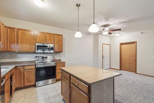 2103 Silver Bell Road, Unit 206 Eagan, MN 55122 - Photo 4 of 27 Gallery Image 4