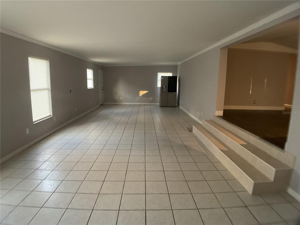 5038 Northeast Sandy Road Arcadia, FL 34266 - Photo 33 of 48 a view of an empty room and window