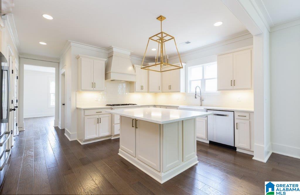 2997 Henry Pass Birmingham, AL 35244 - Photo 6 of 35