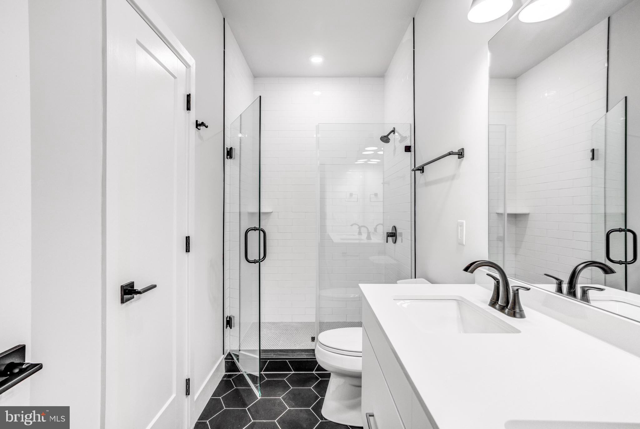 6910 Ridge Avenue, Unit 208 Philadelphia, PA 19128 - Photo 15 of 18 Gallery Image 15
