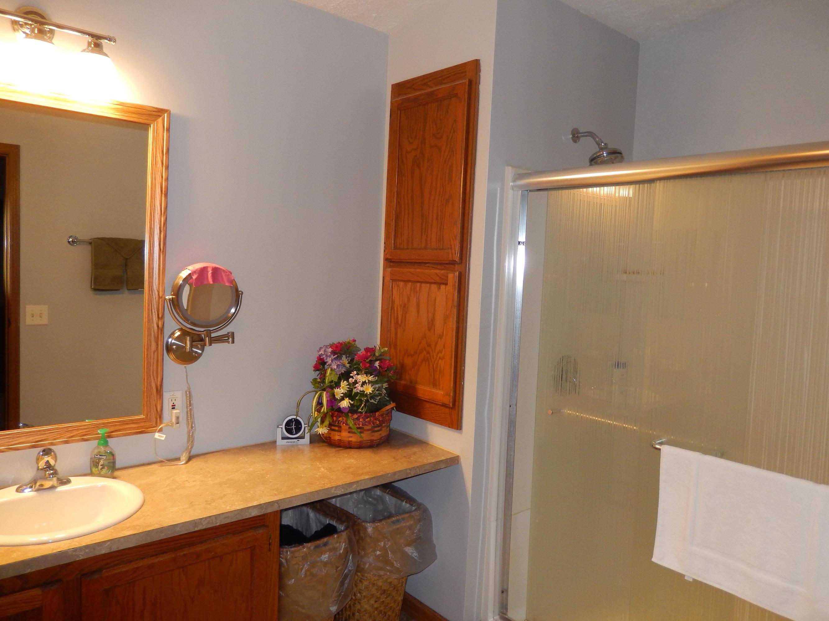 1435 Val Wilson Road London, OH 43140 - Photo 13 of 27 Gallery Image 13