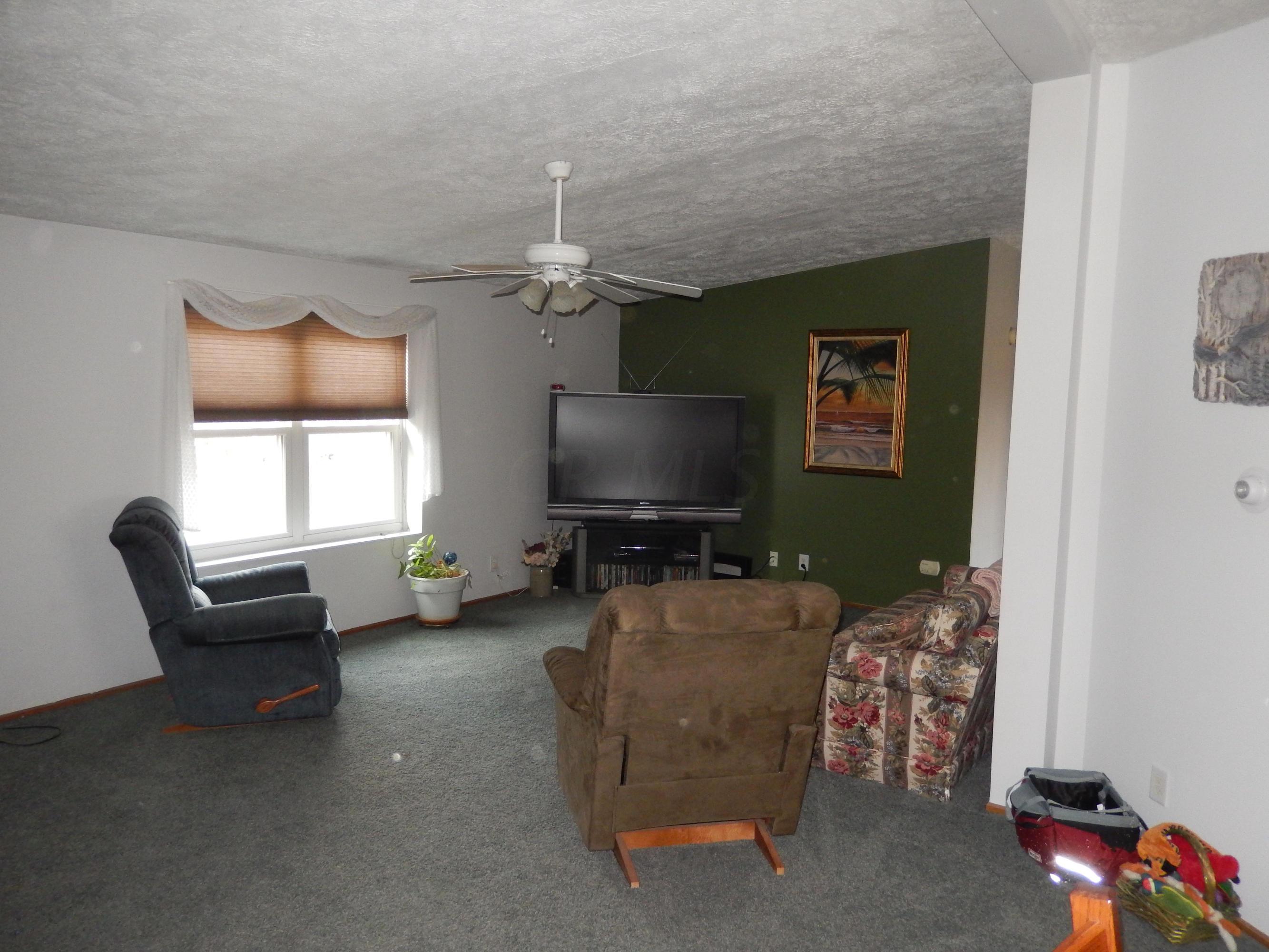 1435 Val Wilson Road London, OH 43140 - Photo 6 of 27 Gallery Image 6
