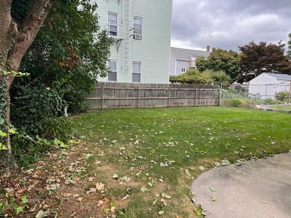 57 Mott Street Fall River, MA 02721 - Photo 16 of 29