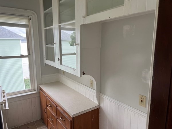 57 Mott Street Fall River, MA 02721 - Photo 21 of 29