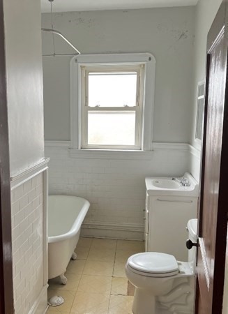 57 Mott Street Fall River, MA 02721 - Photo 26 of 29