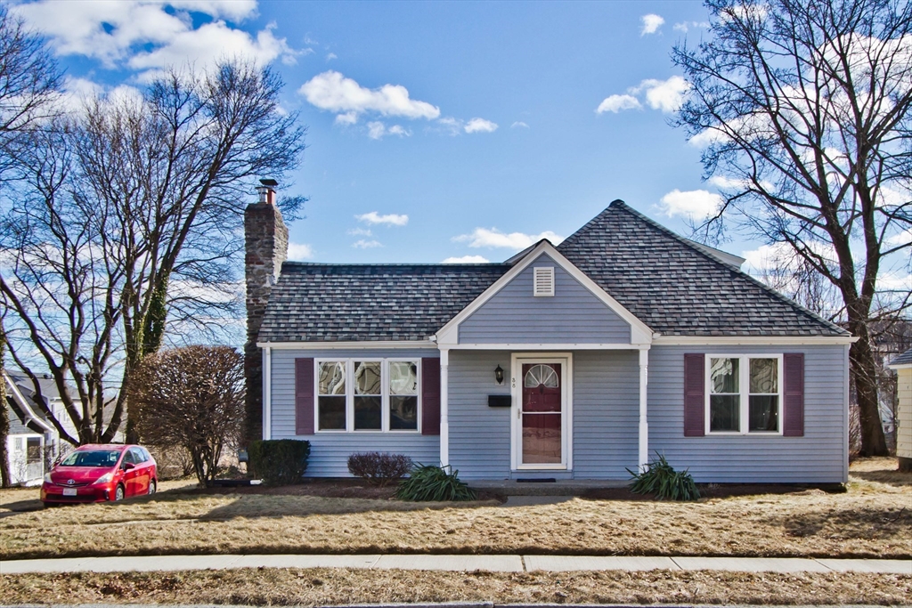 38 Park Terrace Road Worcester, MA 01604 - Photo 1 of 26 Gallery Image 1