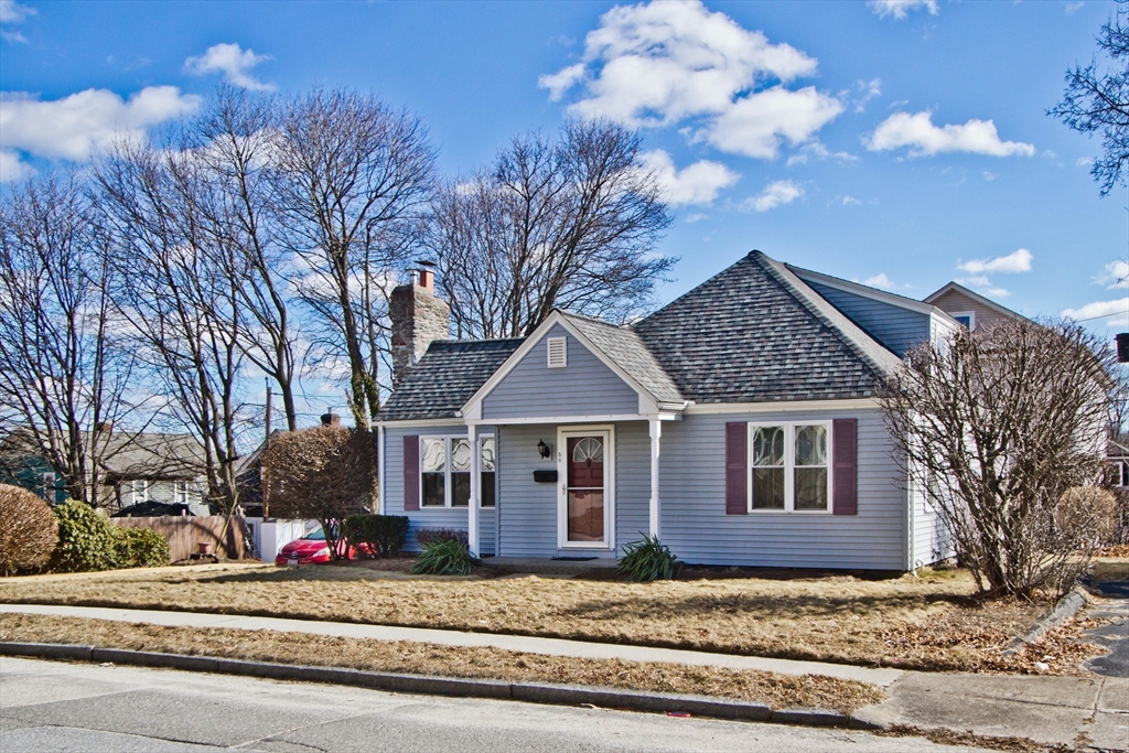 38 Park Terrace Road Worcester, MA 01604 - Photo 2 of 26 Gallery Image 2