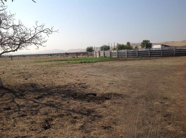 27851 South Lammers Road Tracy, CA 95377 - Photo 10 of 47 Gallery Image 10