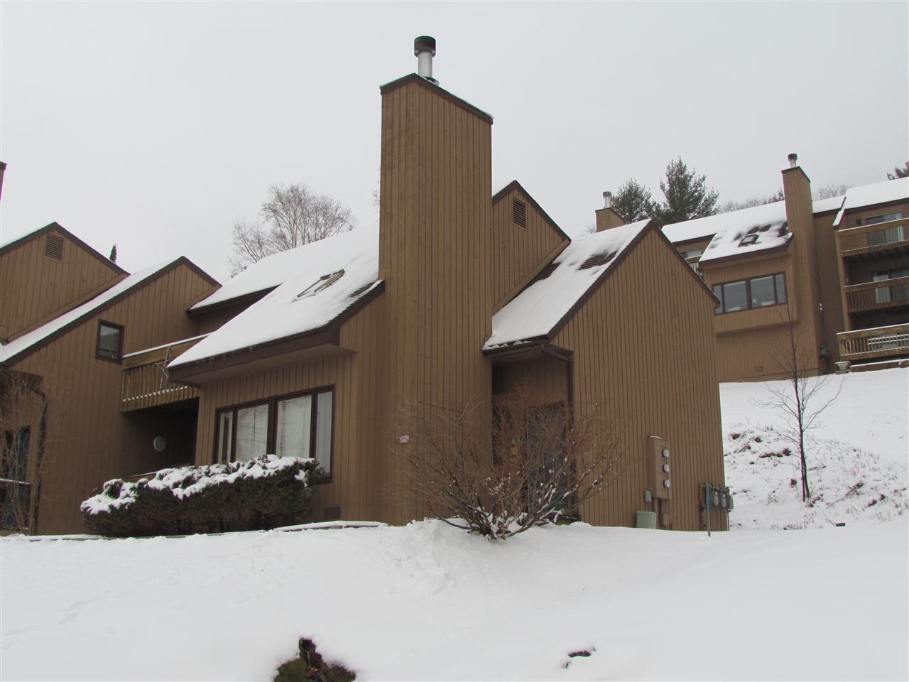 115 Lower Summit Road, Unit 17 Warren, VT 05674 - Photo 5 of 21 Gallery Image 5