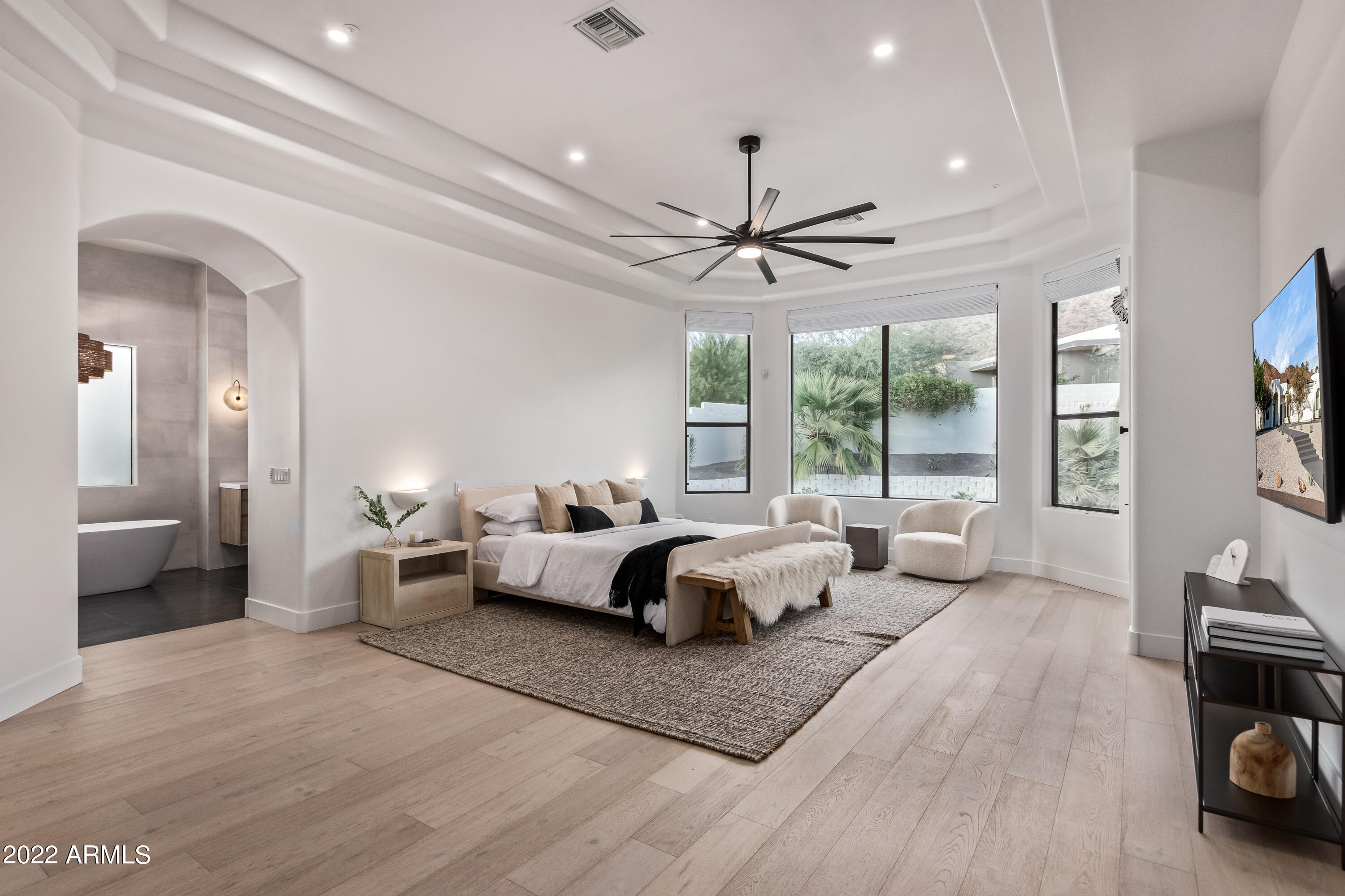 5316 East Royal View Drive South Phoenix, AZ 85018 - Photo 24 of 51 37 - Royal View