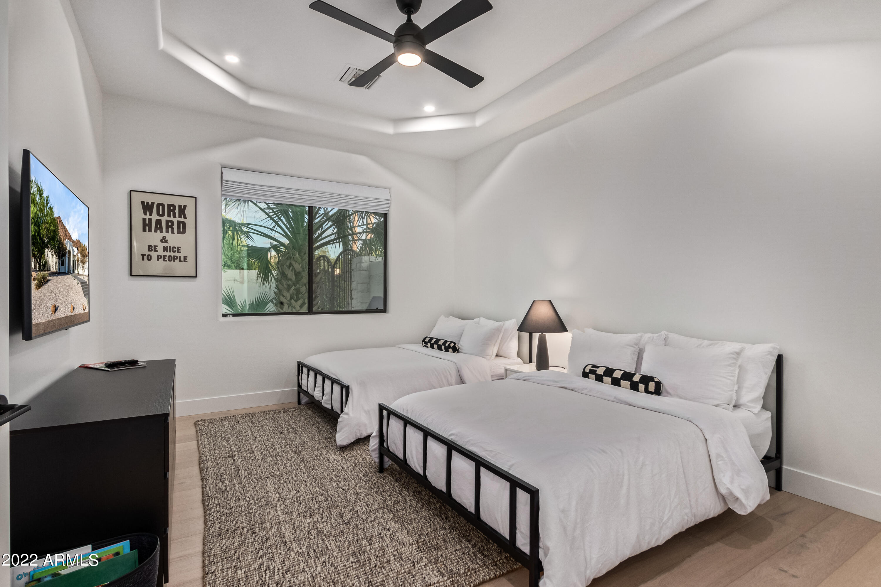 5316 East Royal View Drive South Phoenix, AZ 85018 - Photo 28 of 51 45 - Royal View