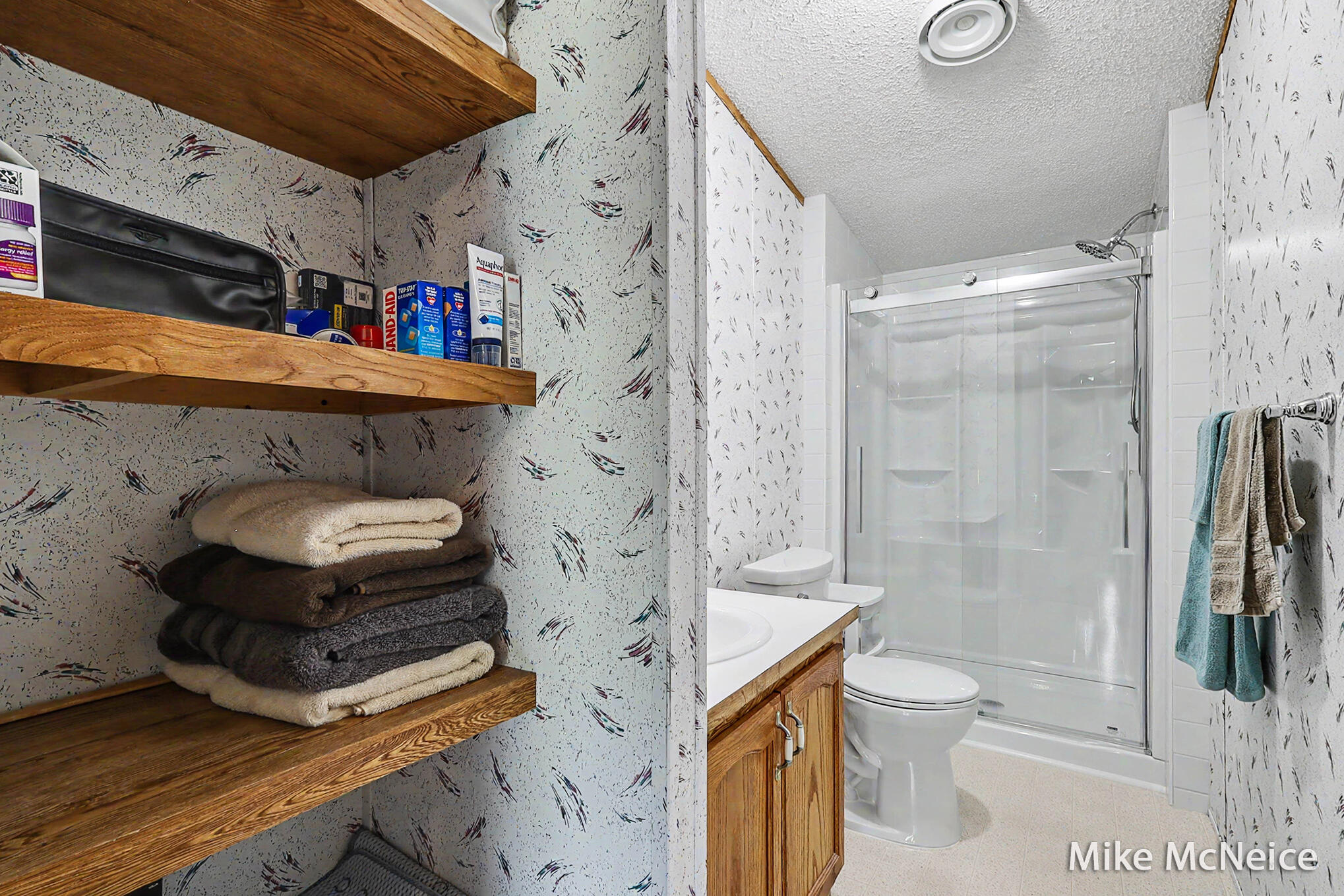 2079 West McMillan Road Muskegon, MI 49445 - Photo 21 of 36 IMG_9547