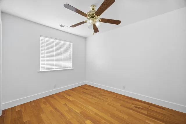 $352,500 | 306 East Tulare Road, Lindsay, CA 93247