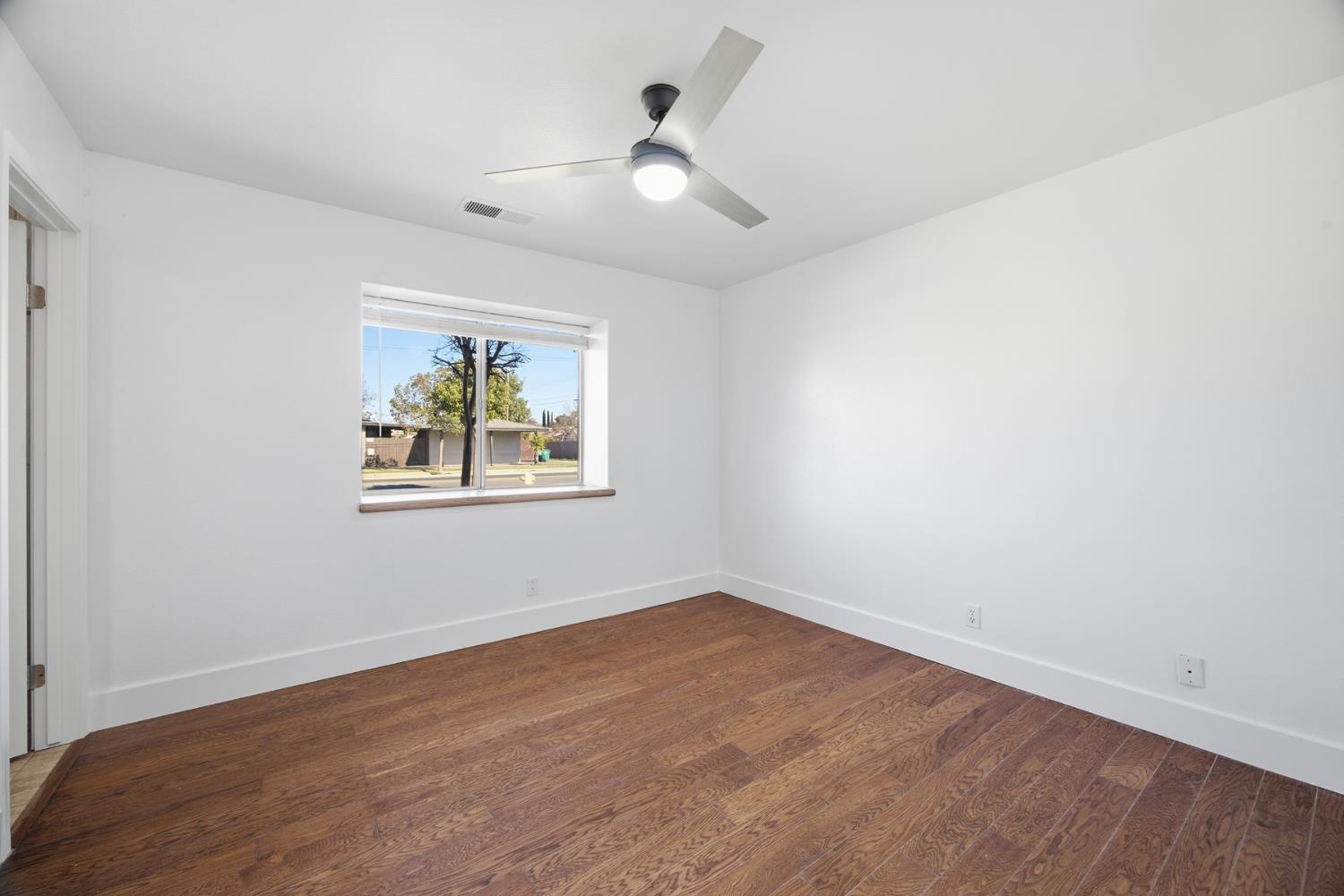 306 East Tulare Road Lindsay, CA 93247 - Photo 25 of 39