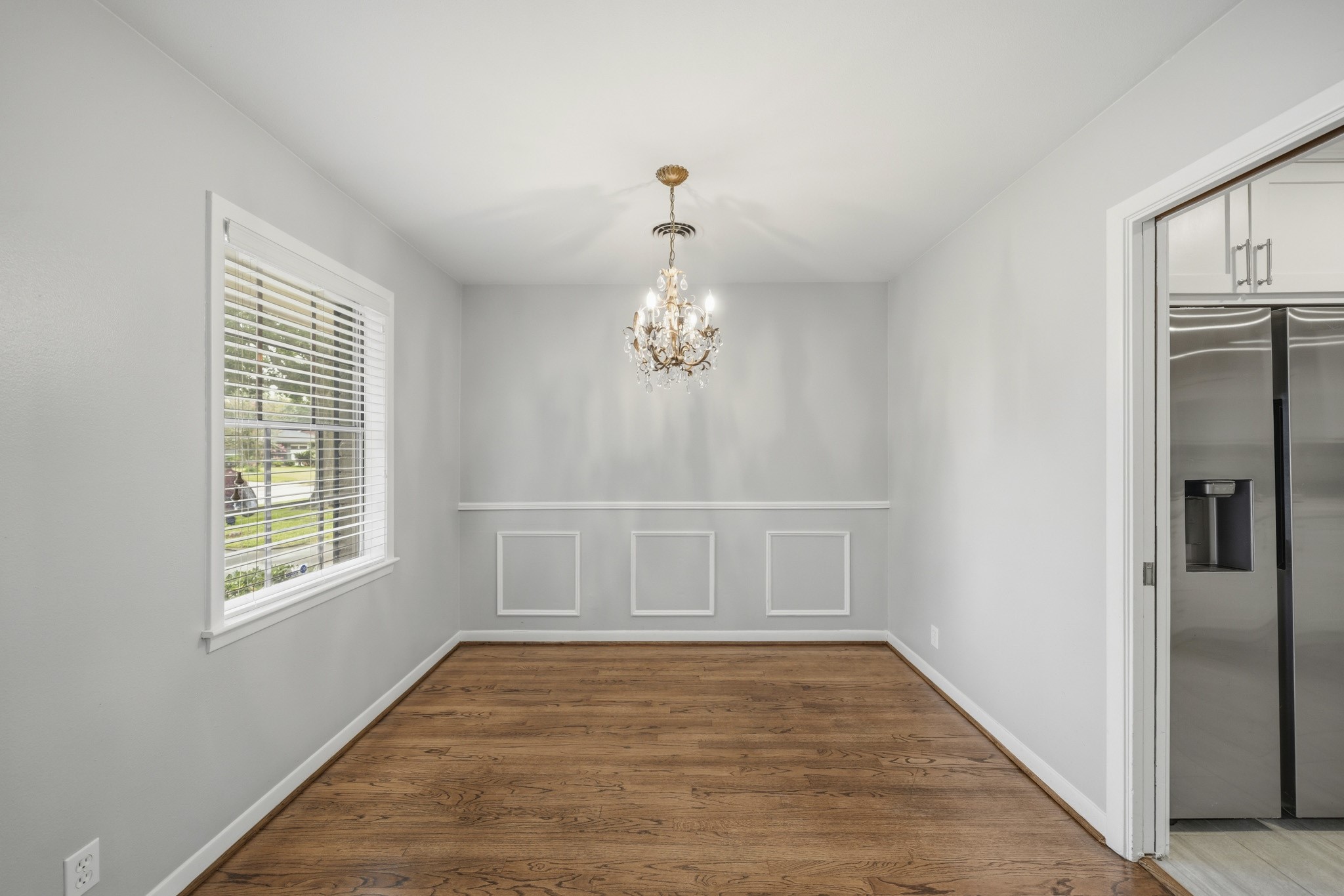 4614 Hummingbird Street Houston, TX 77035 - Photo 12 of 39
