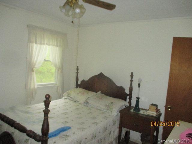 530 Locust Cove Road Marion, NC 28752 - Photo 15 of 33 Gallery Image 15