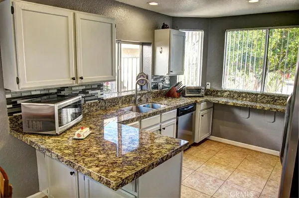 $2,750 | 54665 Avenida Rubio, La Quinta, CA 92253