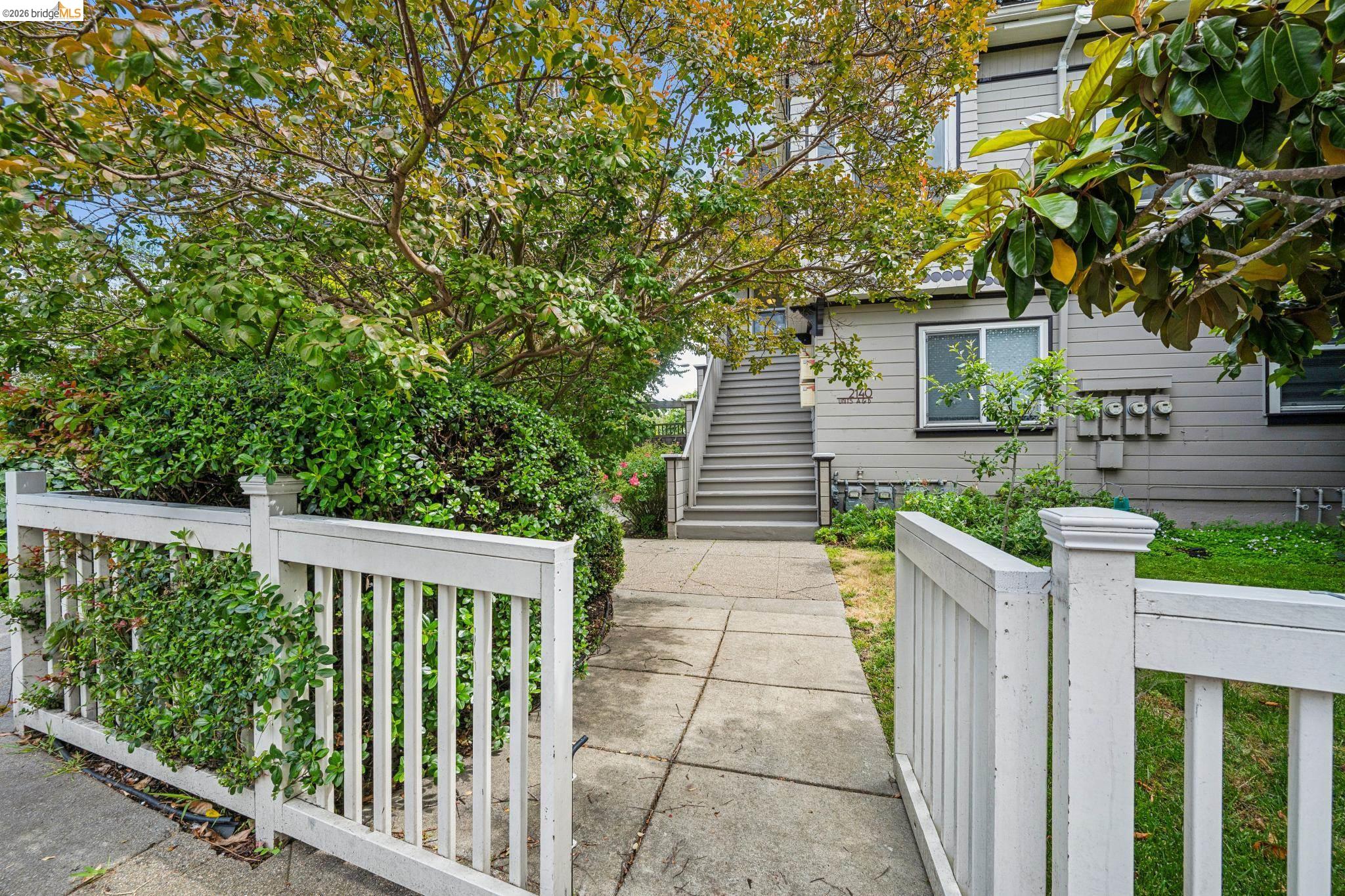 2140 Woolsey Street Berkeley, CA 94705 - Photo 36 of 40