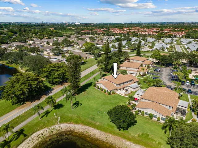 $398,000 | 4451 Willow Pond Road, Unit B, West Palm Beach, FL 33417