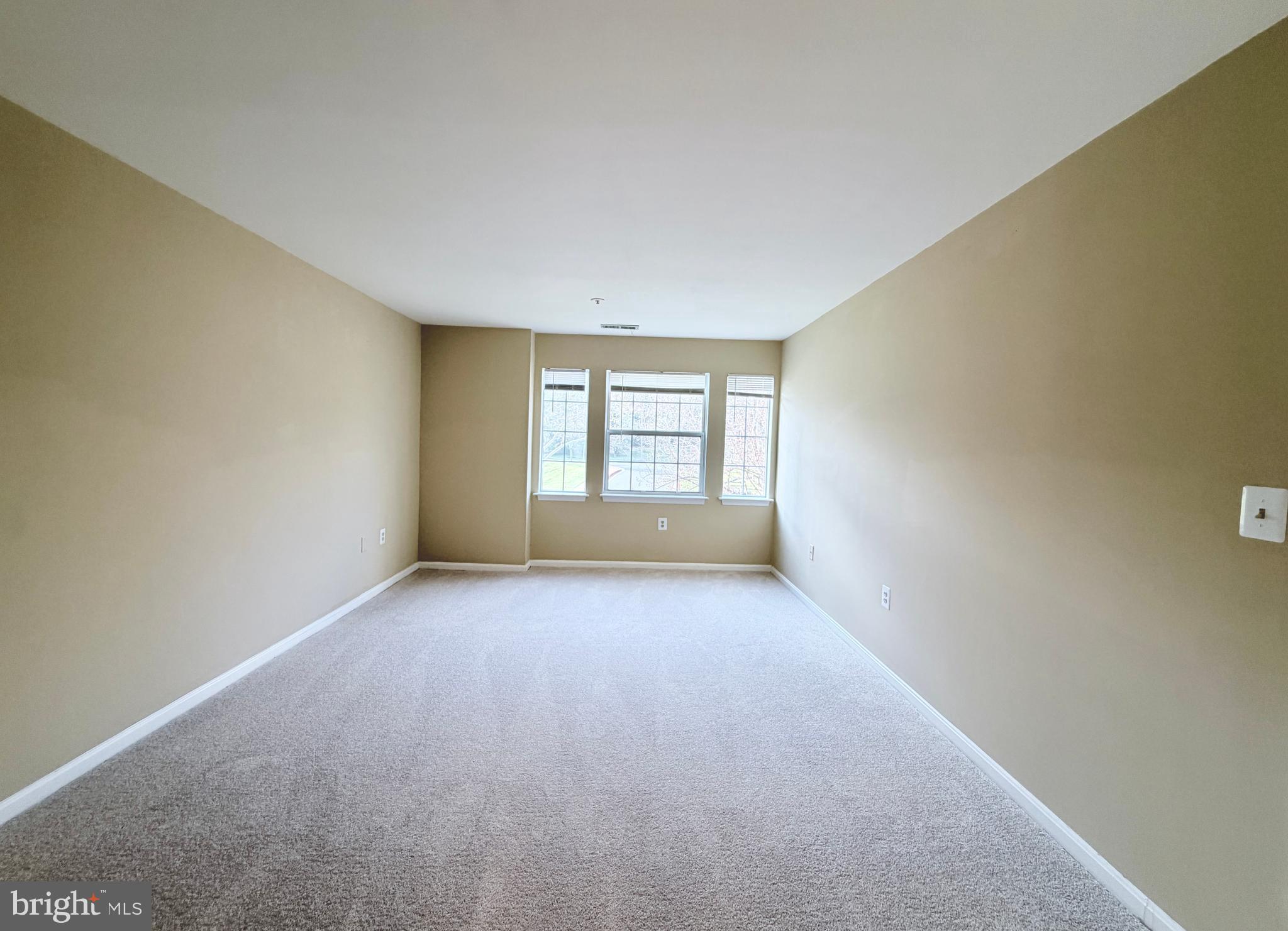 8397 Montgomery Run Road, Unit H Ellicott City, MD 21043 - Photo 27 of 40