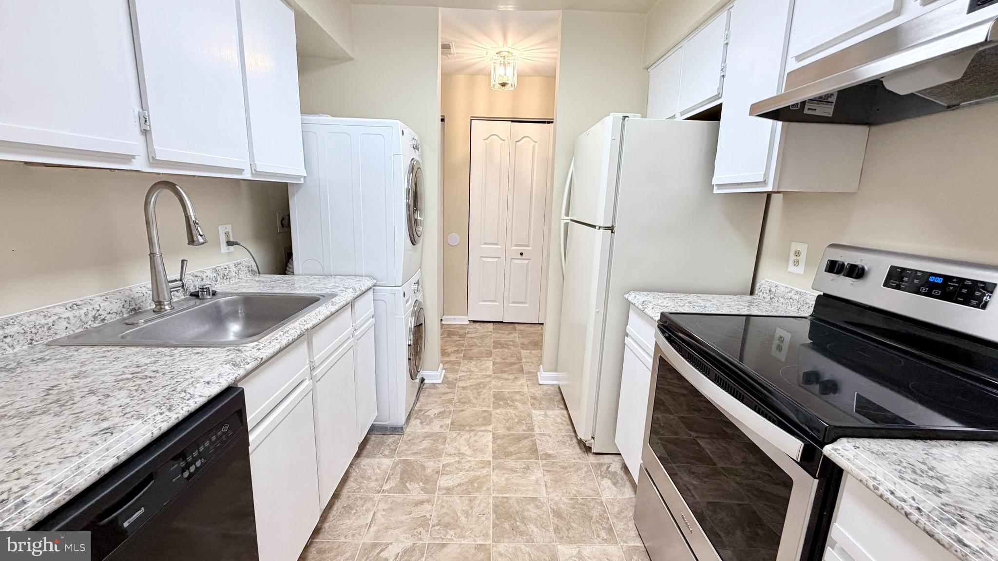 8397 Montgomery Run Road, Unit H Ellicott City, MD 21043 - Photo 5 of 40