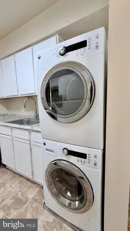 $2,150 | 8397 Montgomery Run Road, Unit H, Ellicott City, MD 21043