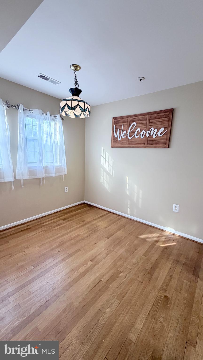 8397 Montgomery Run Road, Unit H Ellicott City, MD 21043 - Photo 9 of 40