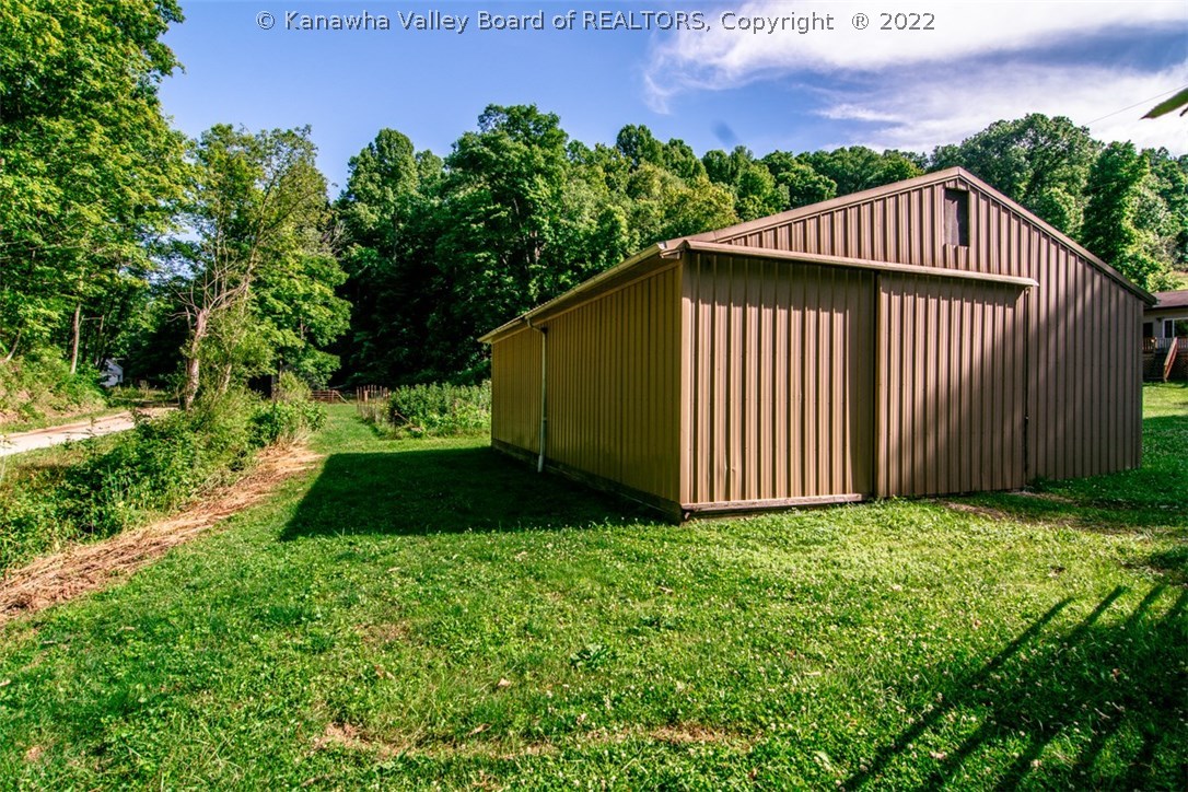 2466 Peniel Road Gay, WV 25244 - Photo 3 of 25 Gallery Image 3