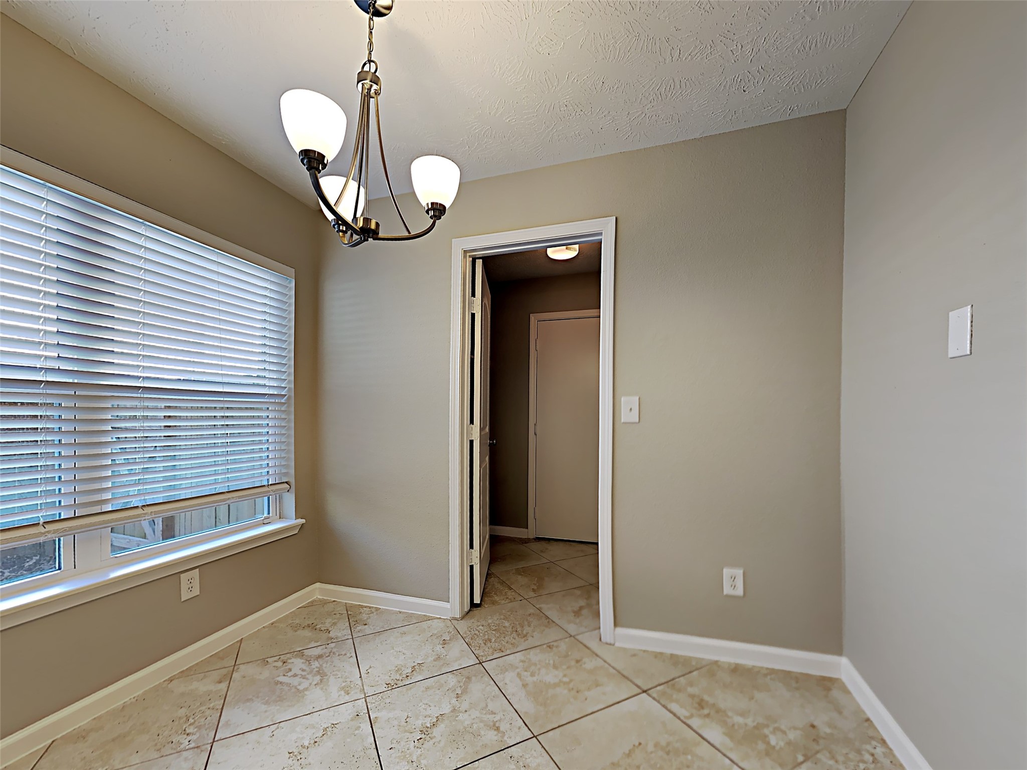 41 Kittiwake Court Spring, TX 77380 - Photo 13 of 18