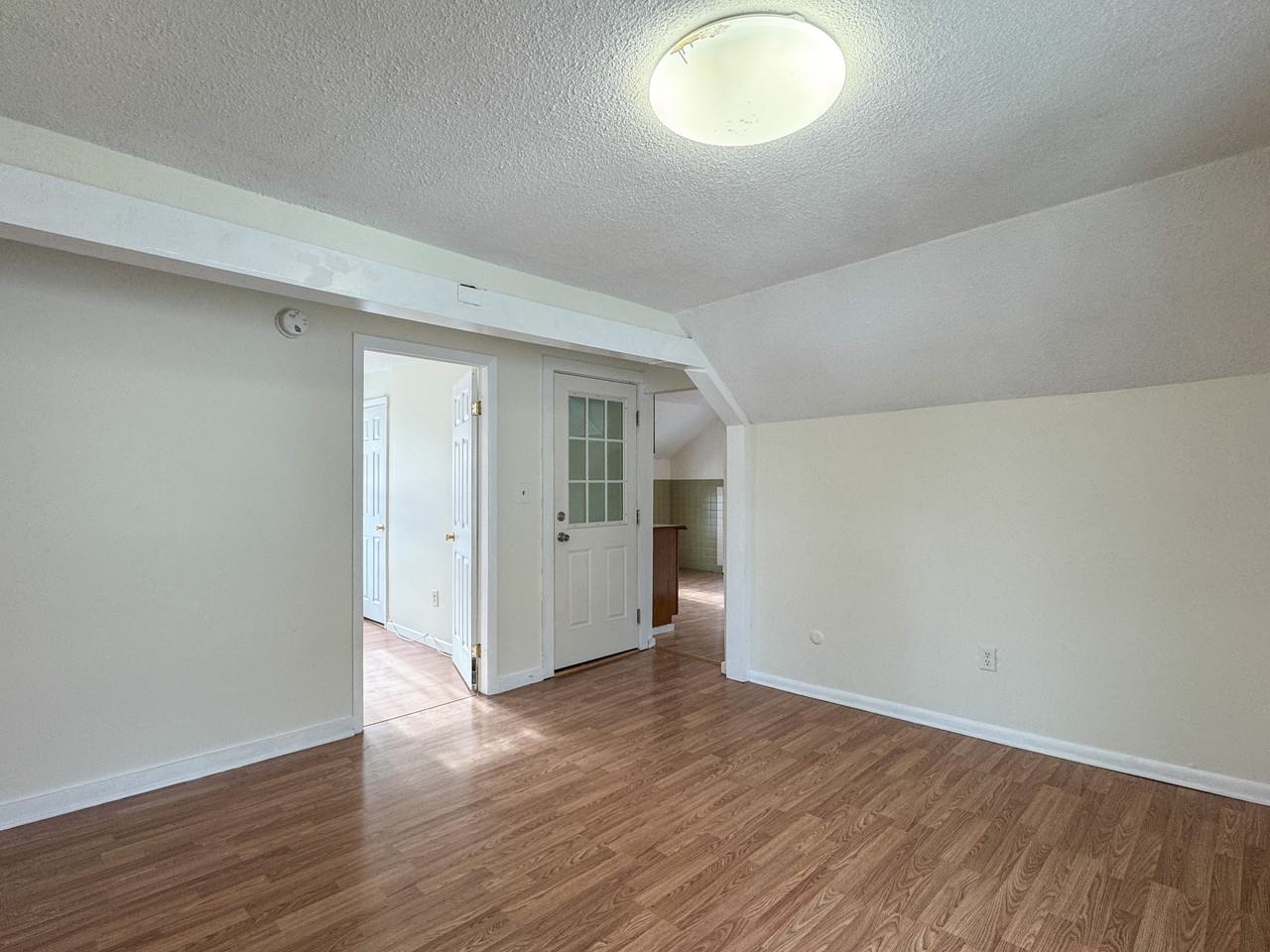 37 Drew Street Burlington, VT 05401 - Photo 20 of 45