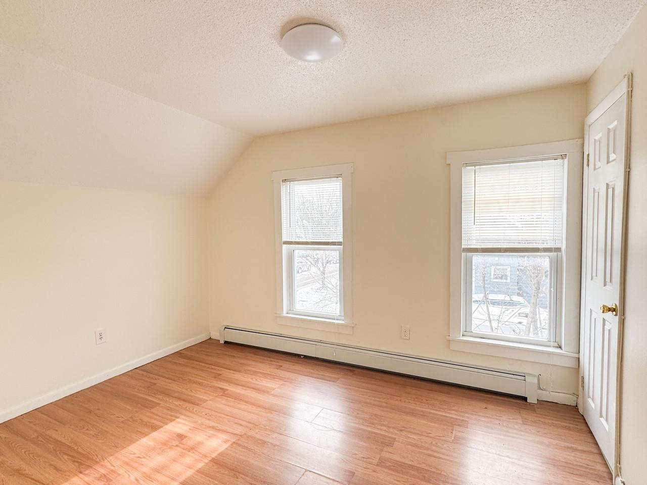 37 Drew Street Burlington, VT 05401 - Photo 31 of 45