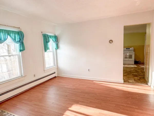 $499,000 | 37 Drew Street, Burlington, VT 05401