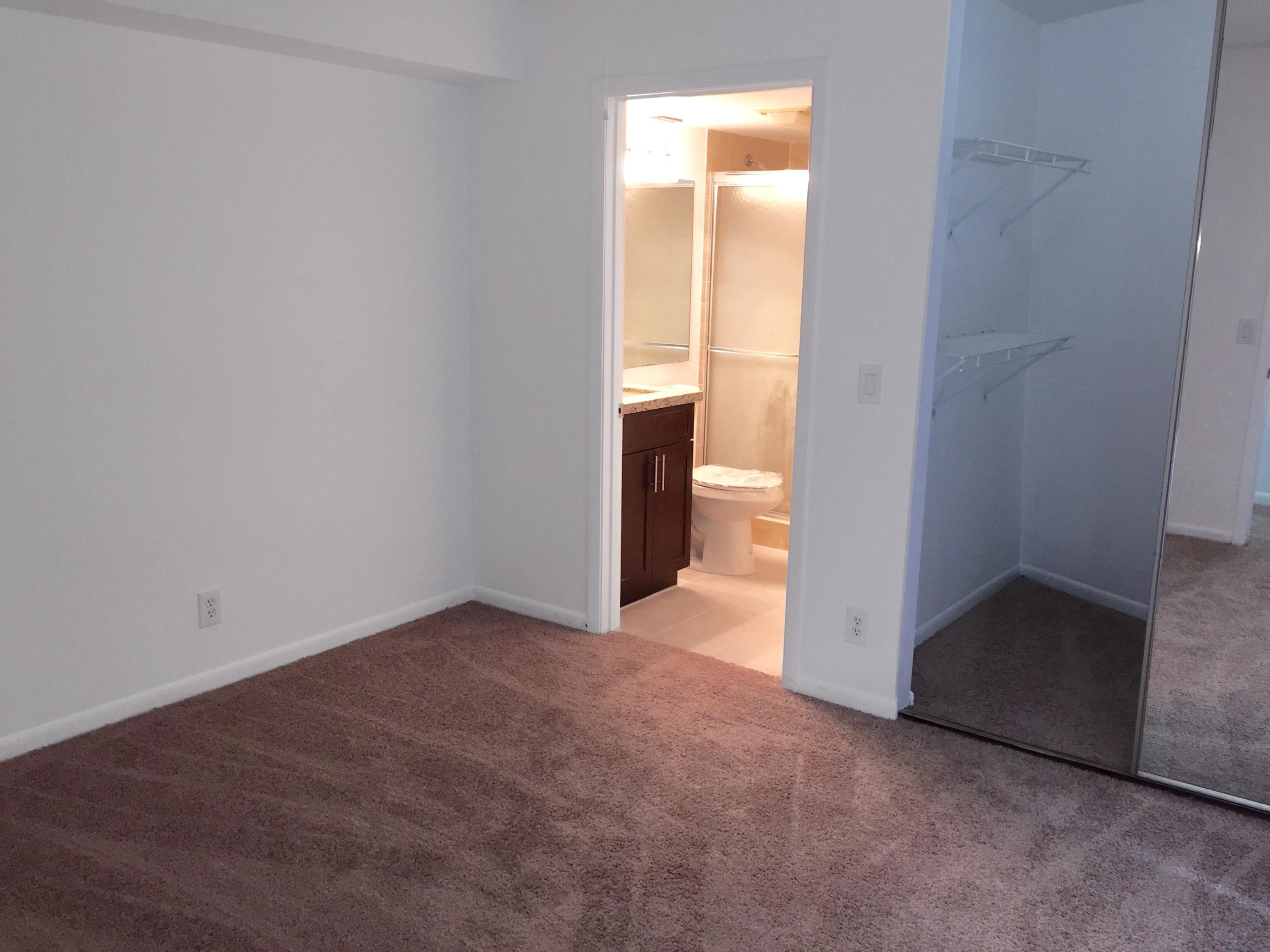 8152 Thames Boulevard, Unit D Boca Raton, FL 33433 - Photo 25 of 41 IMG_4337