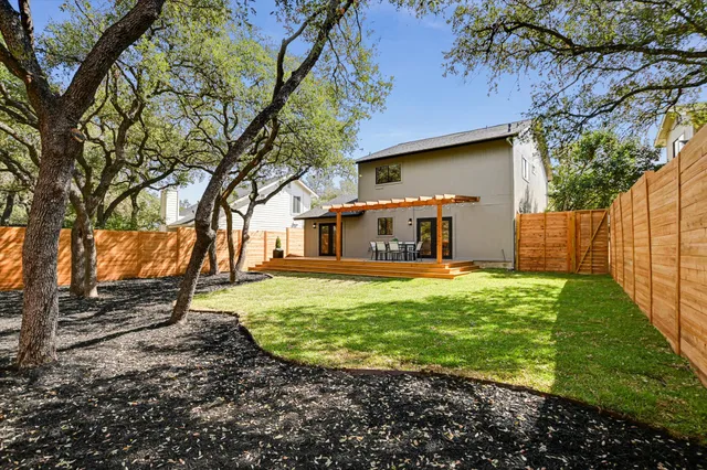 $719,900 | 8300 Washita Drive, Austin, TX 78749