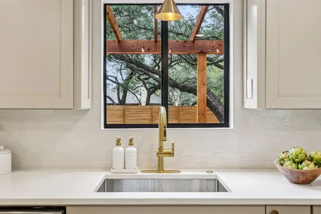 $719,900 | 8300 Washita Drive, Austin, TX 78749