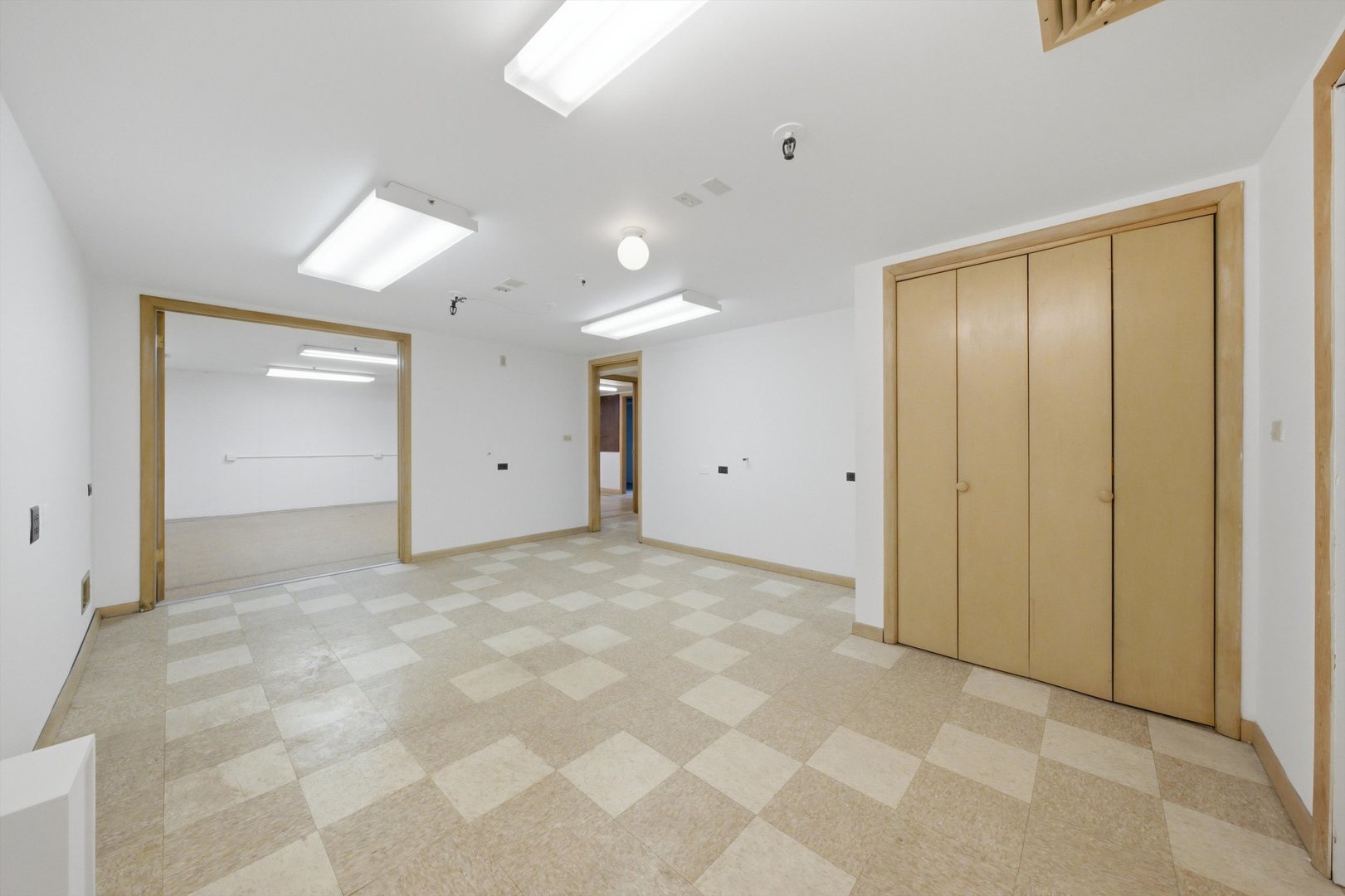2912 Old Glenview Road Wilmette, IL 60091 - Photo 30 of 44