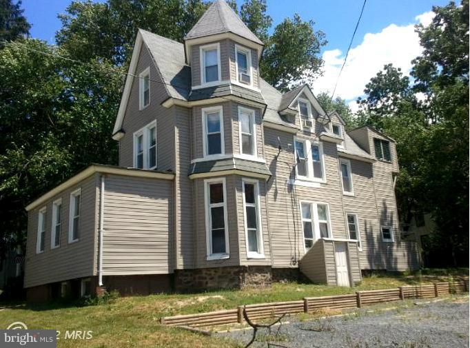 4607 Ridge Avenue Halethorpe, MD 21227 - Photo 1 of 1 Exterior (Front)