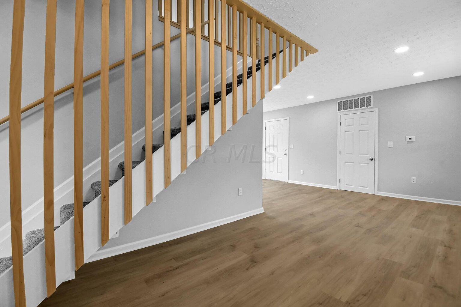 2197 Watkins Road Columbus, OH 43207 - Photo 6 of 21 20221207154336103658000000-o