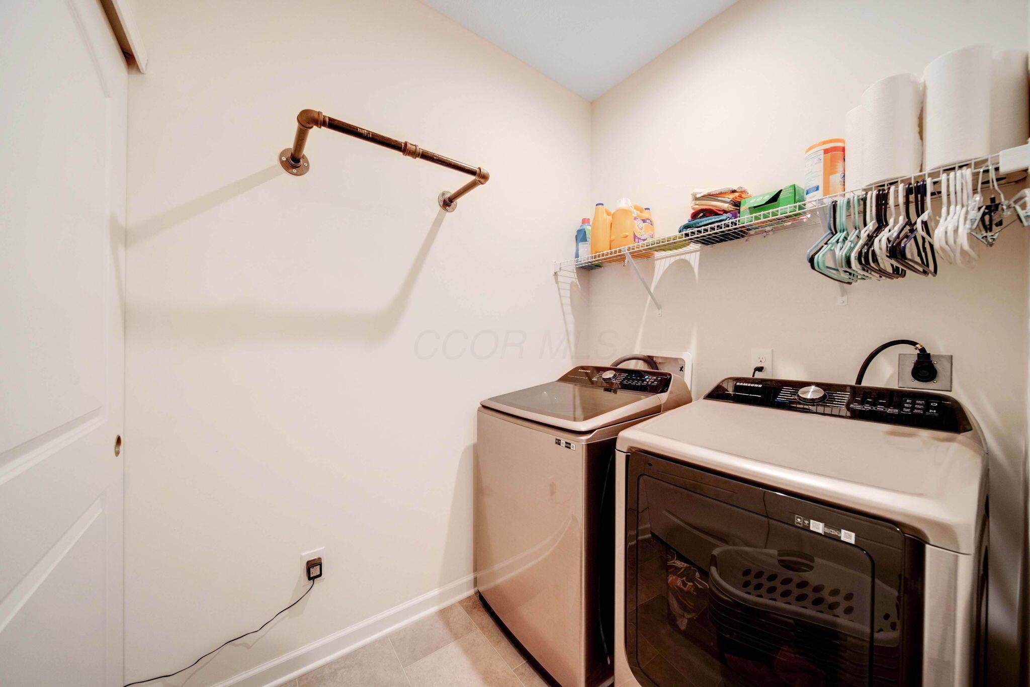 314 Honeysuckle Road South Bloomfield, OH 43103 - Photo 22 of 30 36-web-or-mls-DSC09548_49_50