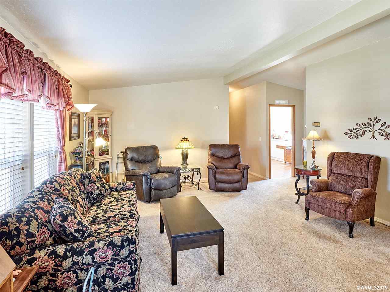 205 Boone Road Southeast, Unit 18 Salem, OR 97306 - Photo 7 of 35