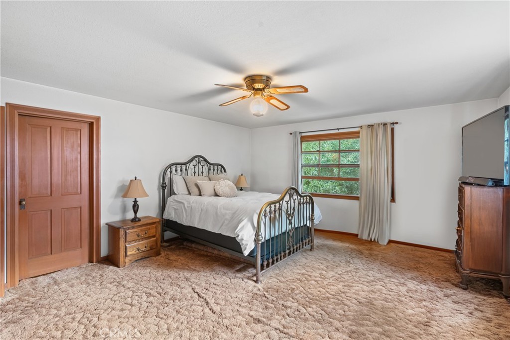 6650 Toro Creek Road Atascadero, CA 93422 - Photo 12 of 28 a bedroom with a bed and a window