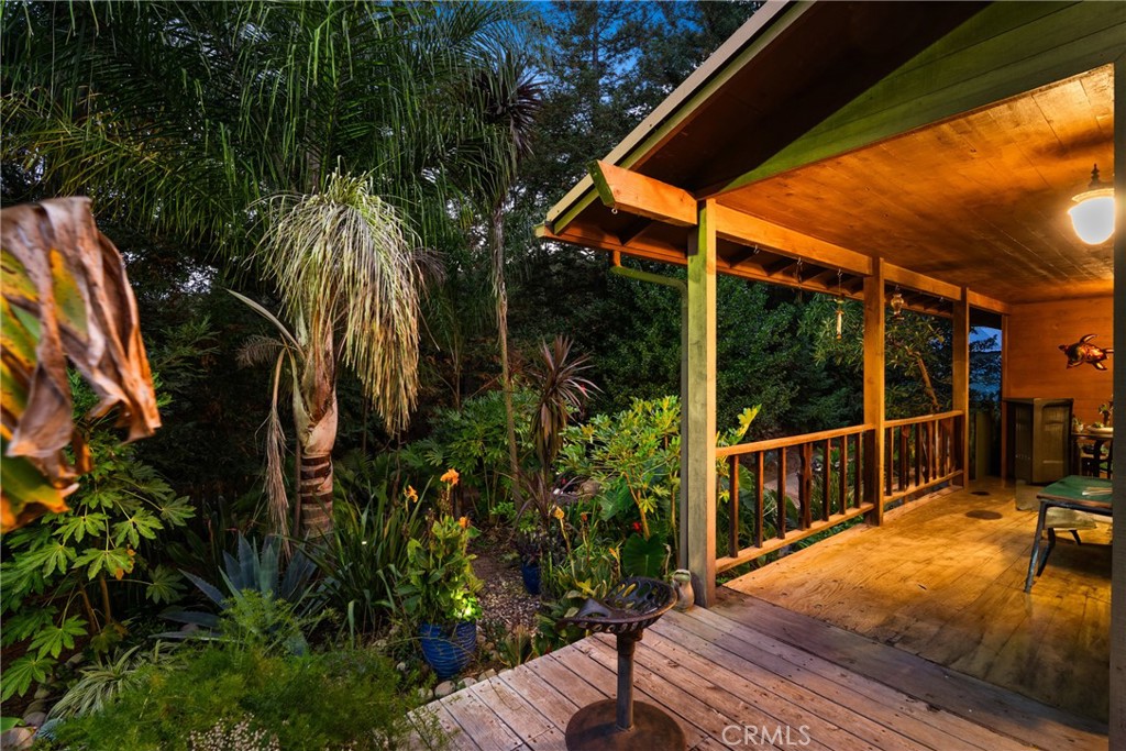 6650 Toro Creek Road Atascadero, CA 93422 - Photo 19 of 28 a view of balcony with patio