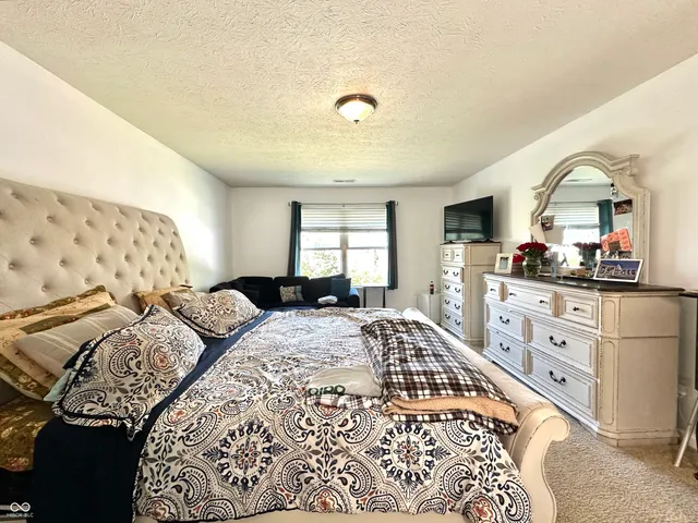 $290,000 | 6516 Emerald Xing Way, Indianapolis, IN 46221