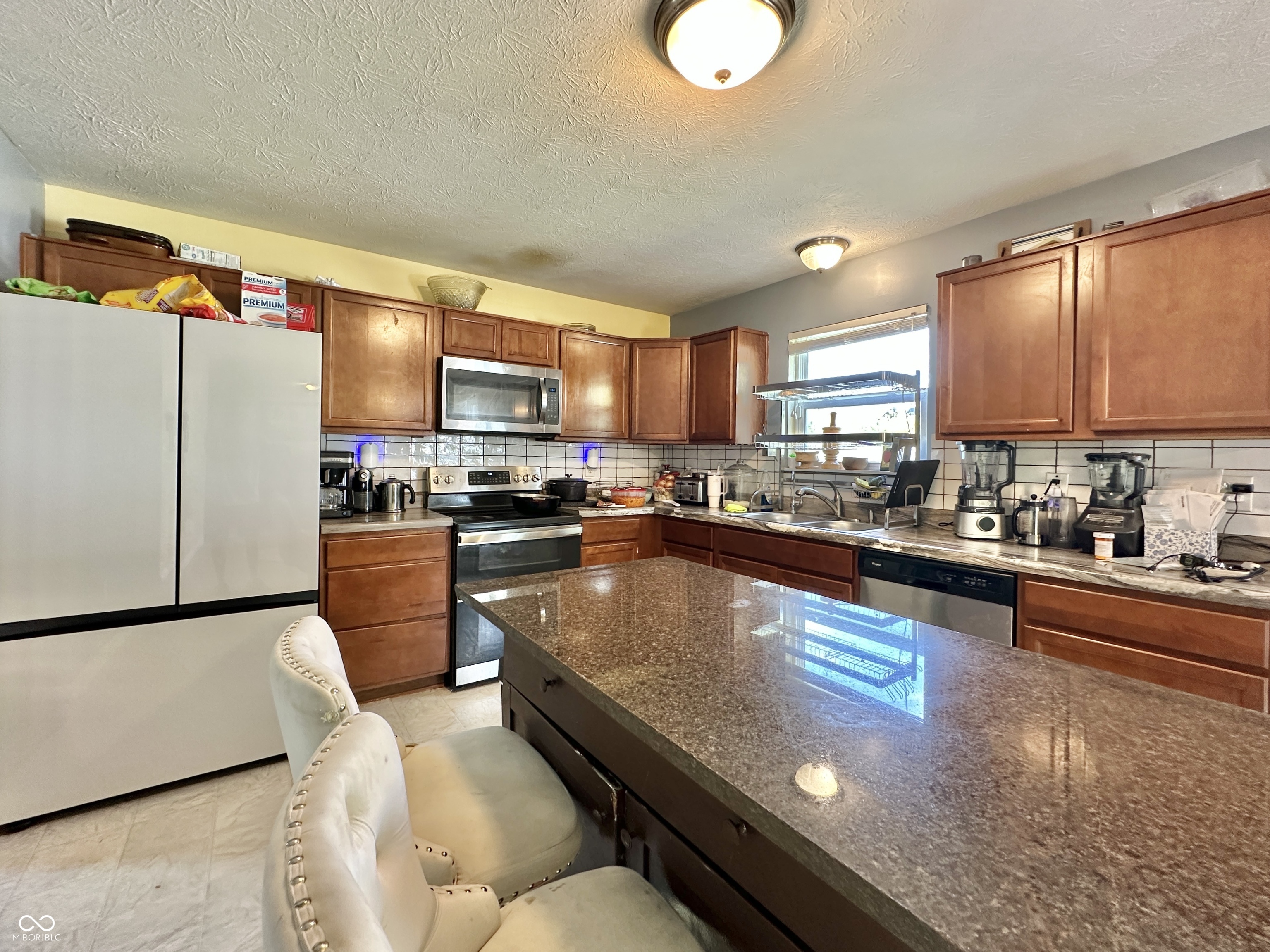 6516 Emerald Xing Way Indianapolis, IN 46221 - Photo 7 of 26