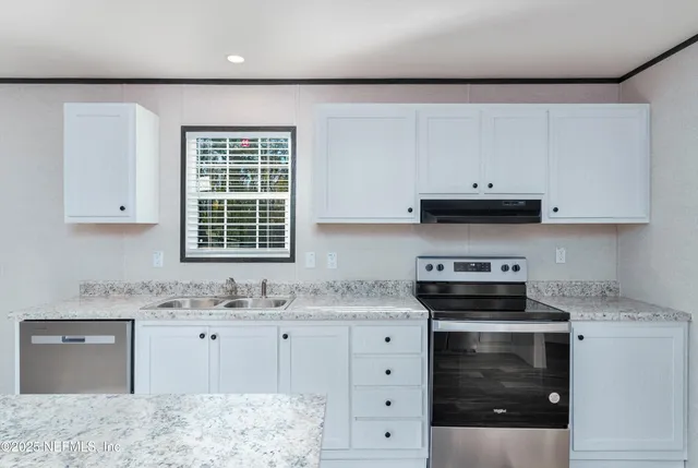 $294,900 | 4745 Wendy Street, Hastings, FL 32145