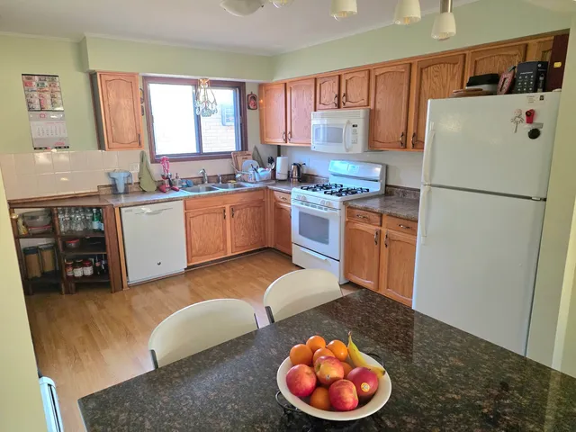 $199,900 | 2155 North Harlem Avenue, Unit 308, Chicago, IL 60707