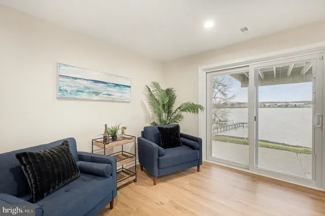 a view of a house with a yard and garage