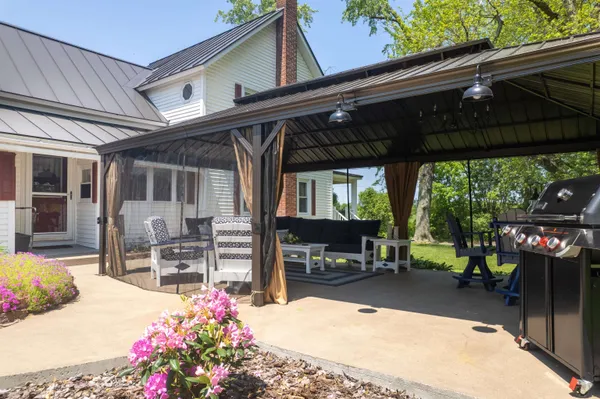 $1,499,000 | 640 Orchard Drive, Bridport, VT 05734